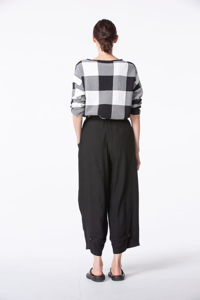 Trousers 421 - Linen-Lyocell Herringbone with Pinstripe - 990BLACK - 10240110085