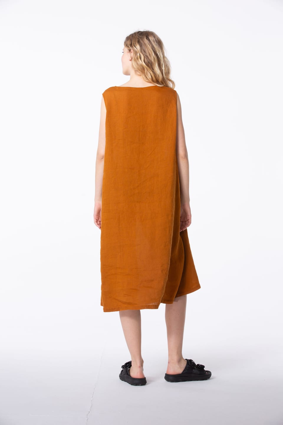 Jurk 403 - 100% Hennep - 252CINNAMON - 60240110014