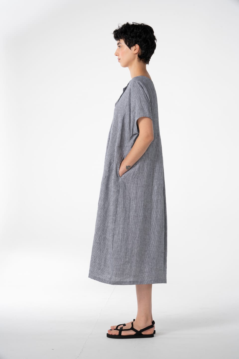 Dress 618 - Linen stripes variations - 990BLACK - 10260110559