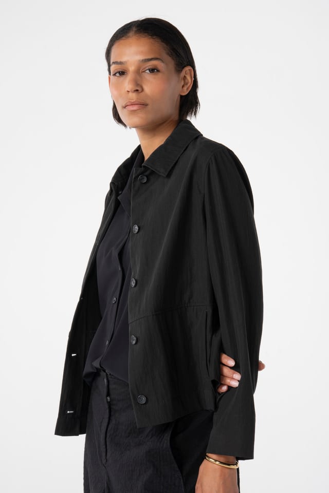 Jacket 609 - Subtle shiny lyocell blend - 990BLACK - 10260110624