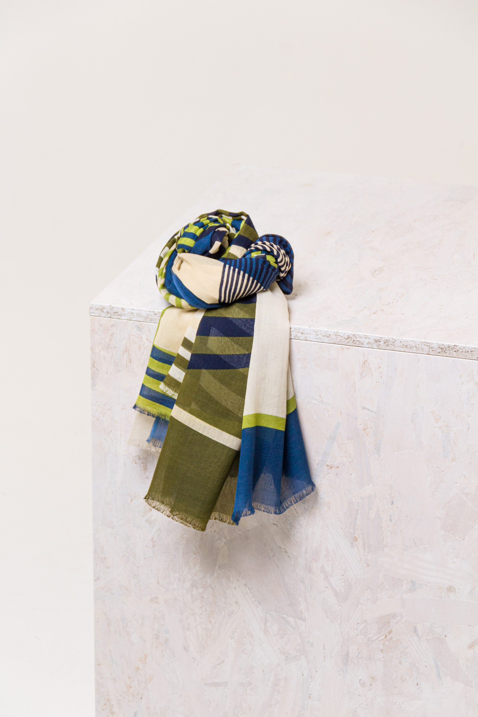 Scarf 602 Green Cotton modal blend
