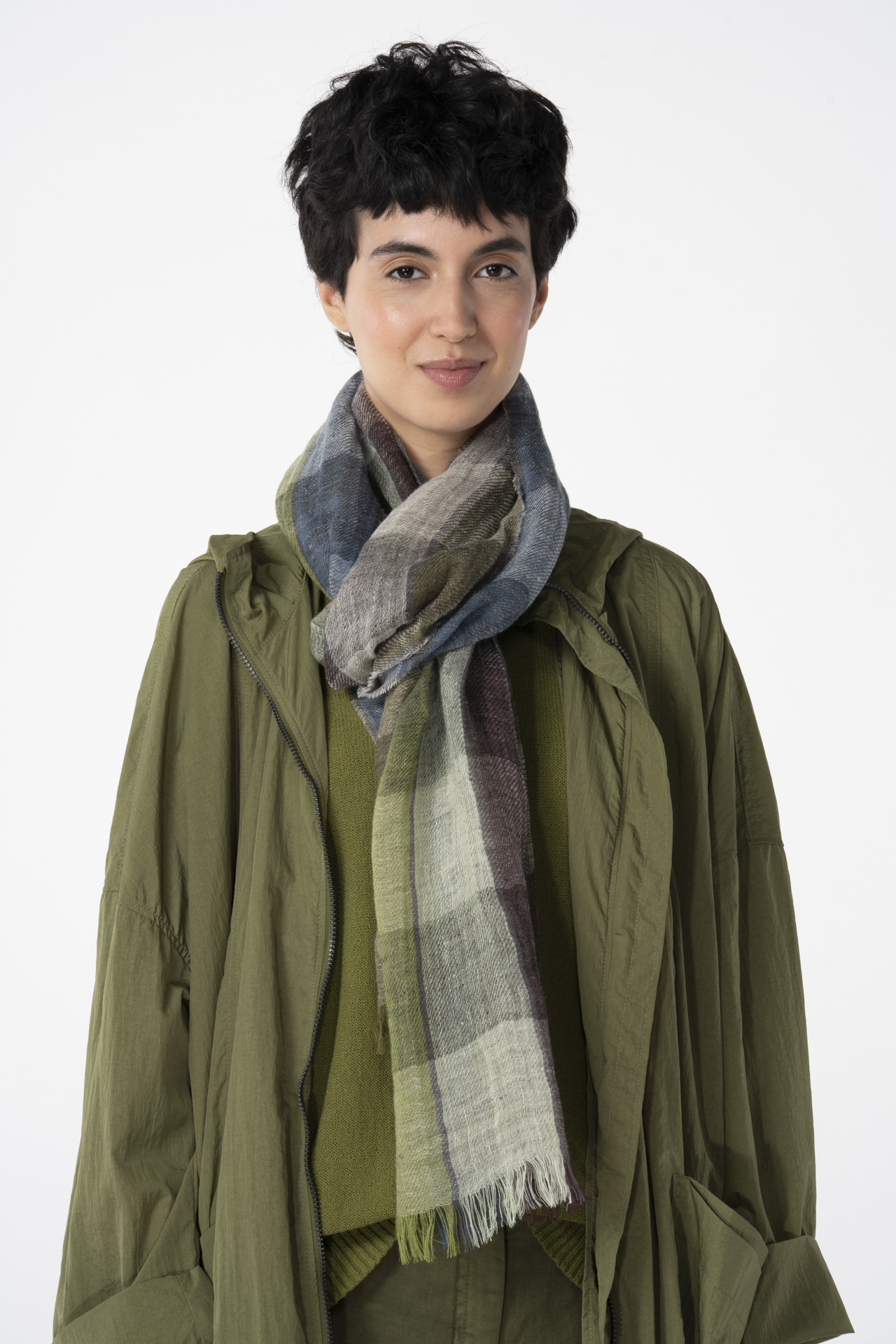 Schal 604 Green Reines Leinen
