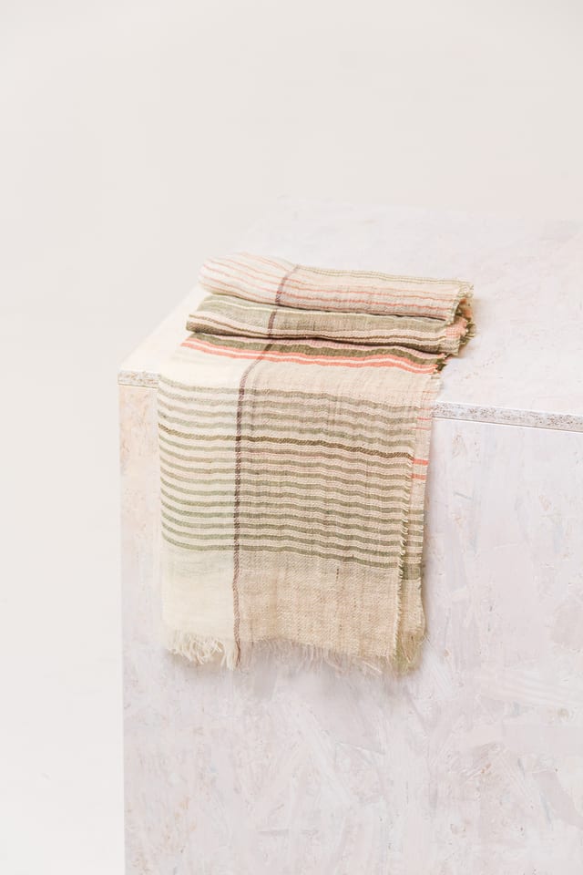Scarf 611 - Linen silk blend - 620POOL - 10260110911