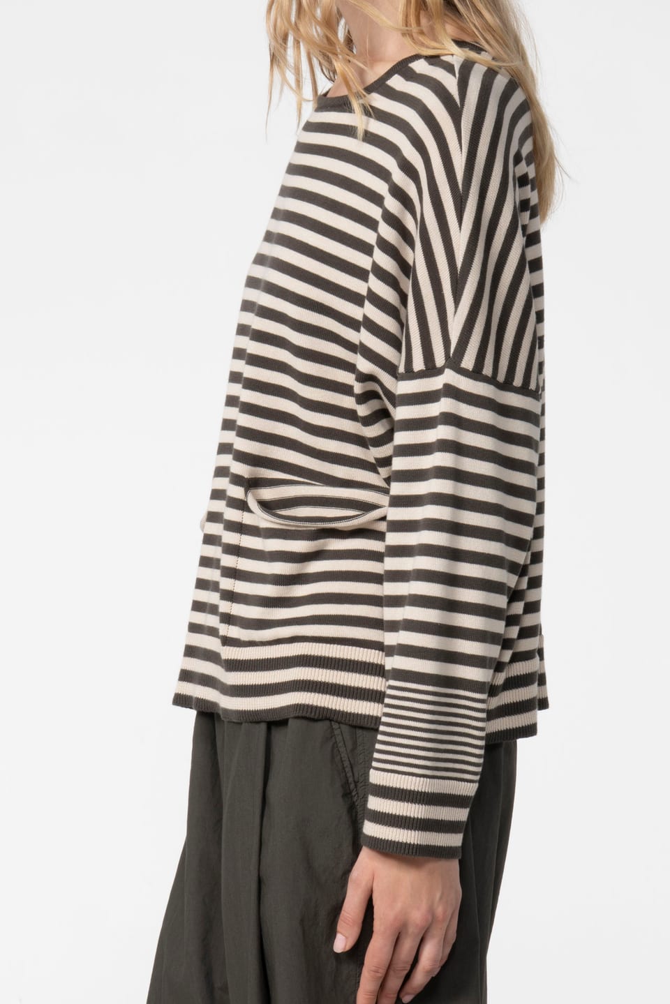Pullover 602 - Organic cotton with stripes - 790BELUGA - 60260110701