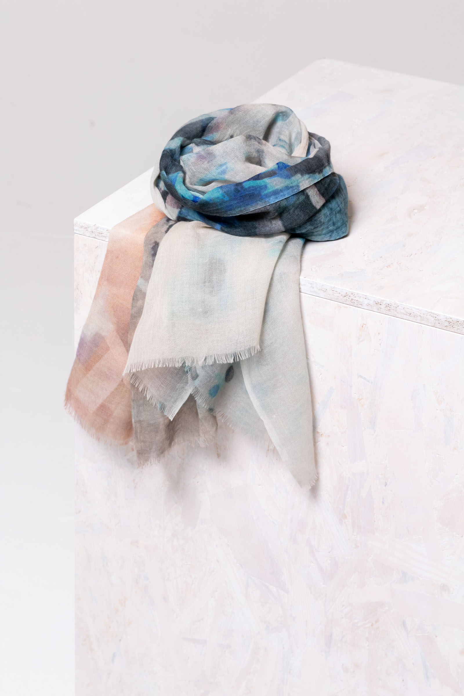 Scarf 301