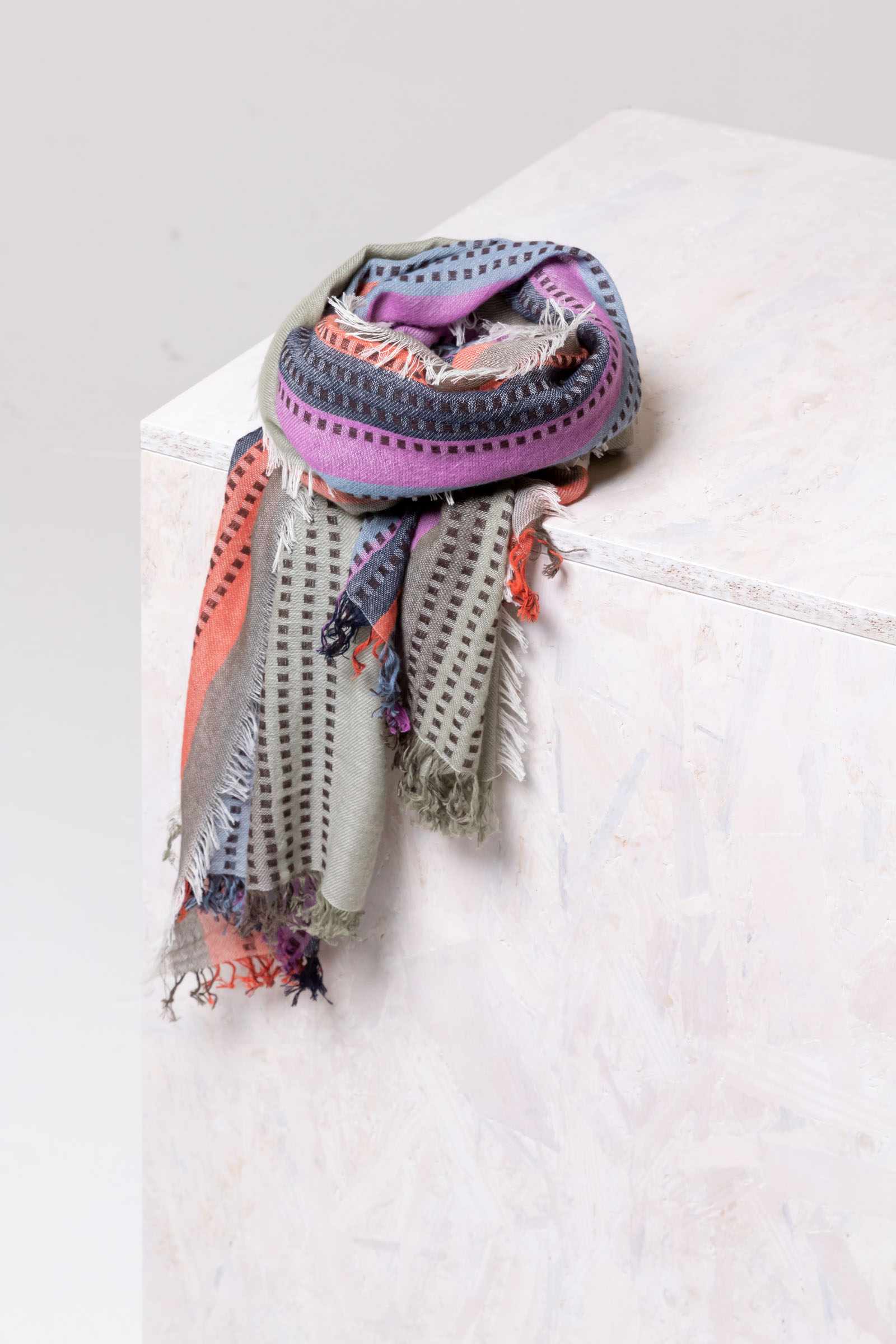 Scarf 302