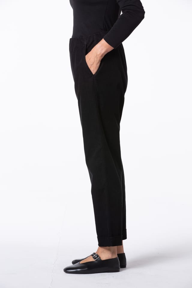 Kalhoty 436 - Bavlněná jehelní šňůra se strečem - 990BLACK - 10240710124