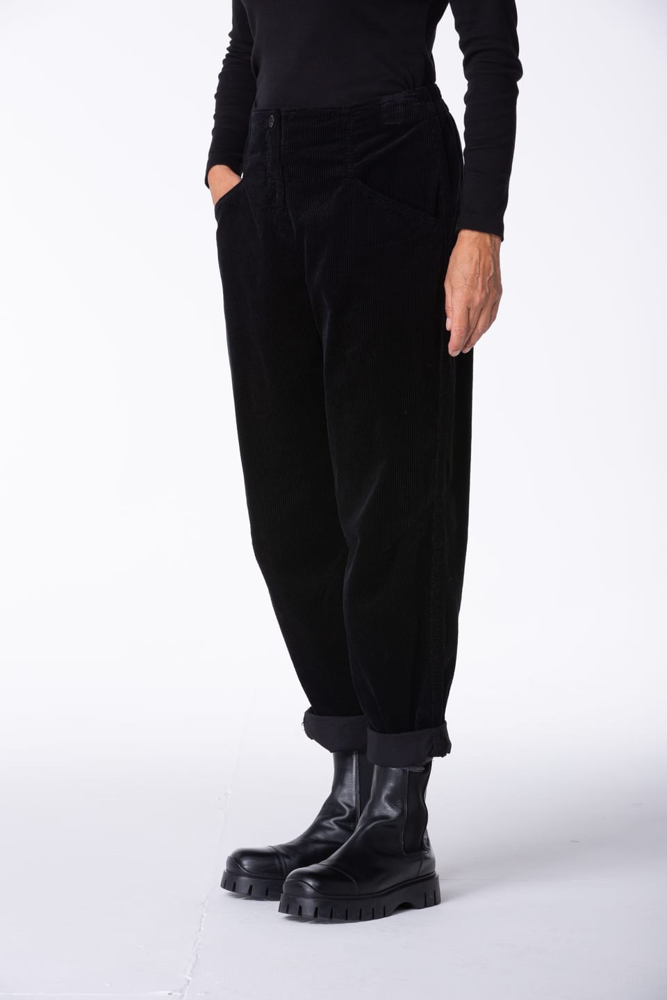 Kalhoty 437 - Manšestr z čisté bavlny - 990BLACK - 10240710125