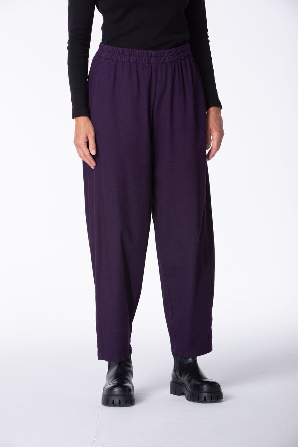 Trousers 447 - Cotton ECOVERO™ viscose blend with stretch - 482ACAI - 10240710145