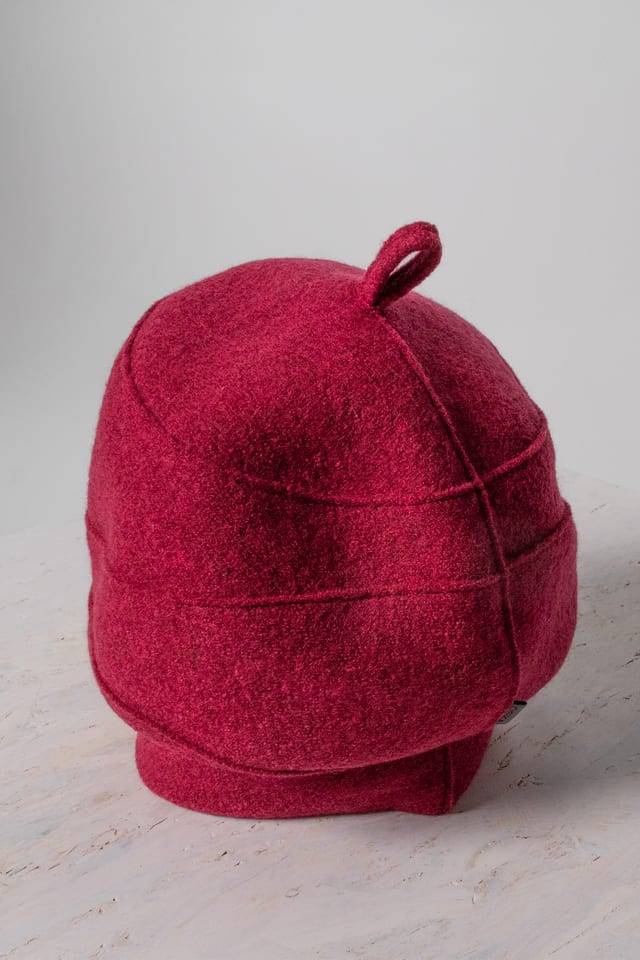 Cap 403 - Premium OSKA boiled wool - 340GARNET - 10240714029