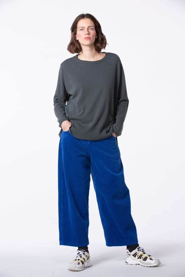 Trousers 402 - Wide-waled cotton corduroy - 452SWEDEN - 60240710005