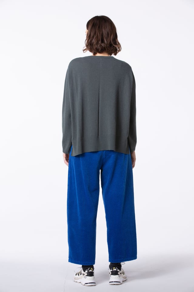 Trousers 402 - Wide-waled cotton corduroy - 452SWEDEN - 60240710005