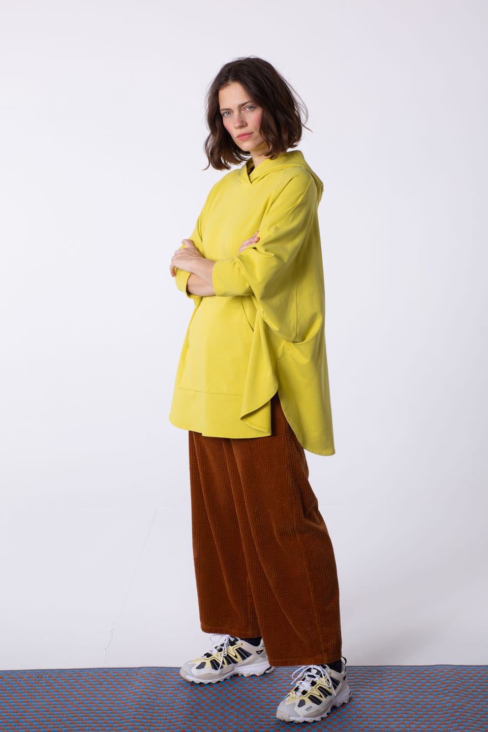 Trousers 402 - Wide-waled cotton corduroy - 850SISAL - 60240710005