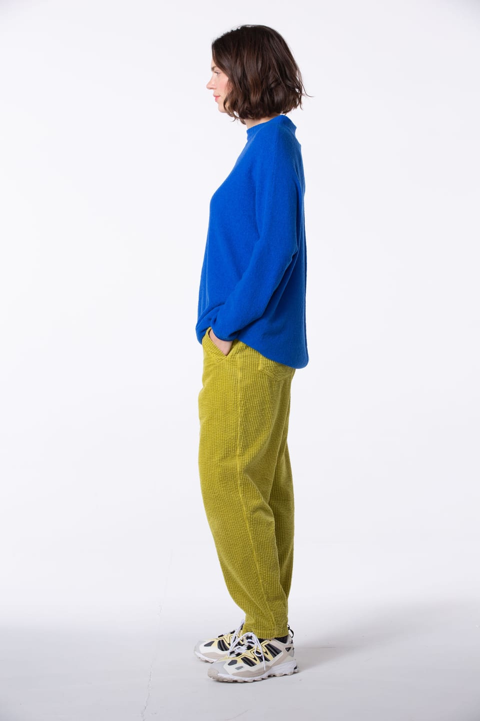Trousers 406 - Wide-waled cotton corduroy - 142BULB - 60240710014
