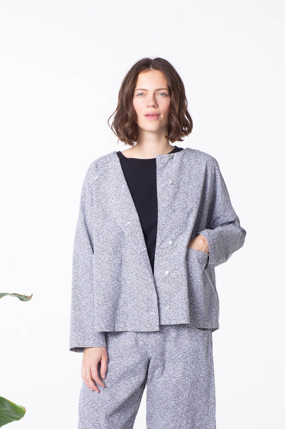 Jasje 423 - Mønstret babyfløjl - 100WHITE - 60240910041