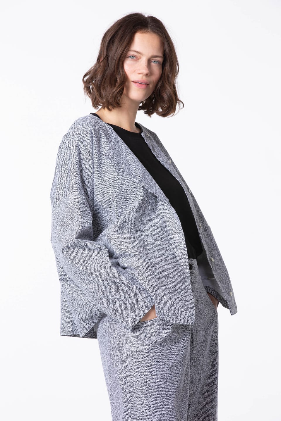 Jasje 423 - Mønstret babyfløjl - 100WHITE - 60240910041