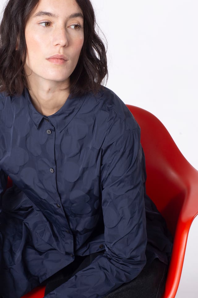 Blouse 513 - Recycled taffeta dot jacquard - 480MIDNIGHT - 10250710058