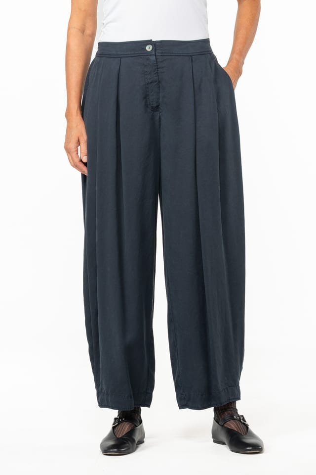 Trousers 527 - Pure lyocell piqué - 490NAVY - 10250710090