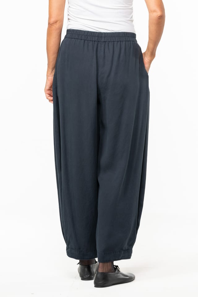 Trousers 527 - Pure lyocell piqué - 490NAVY - 10250710090