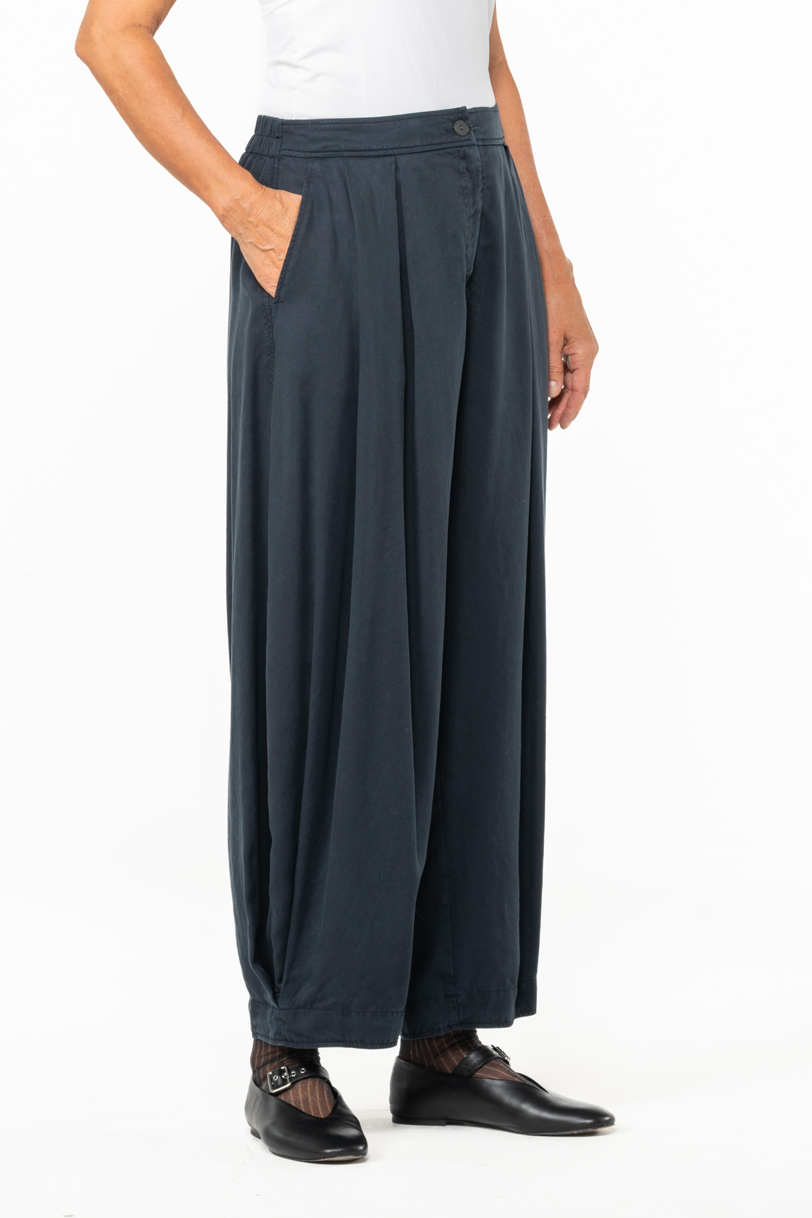 Trousers 527 Blue Pure lyocell piqué