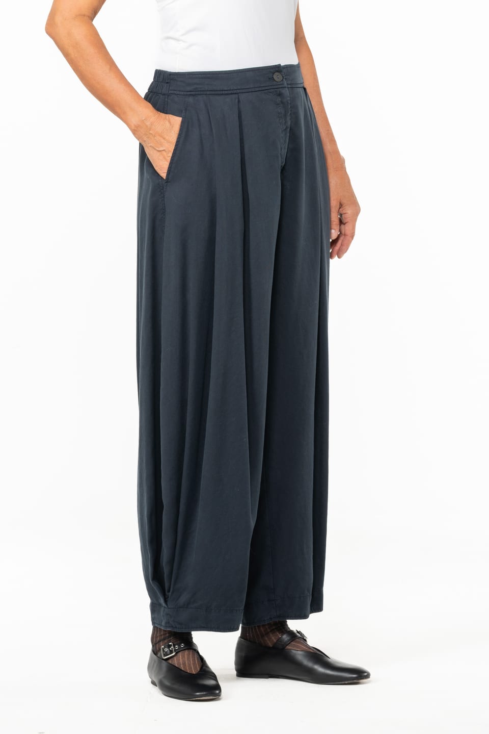 Trousers 527 - Pure lyocell piqué - 490NAVY - 10250710090