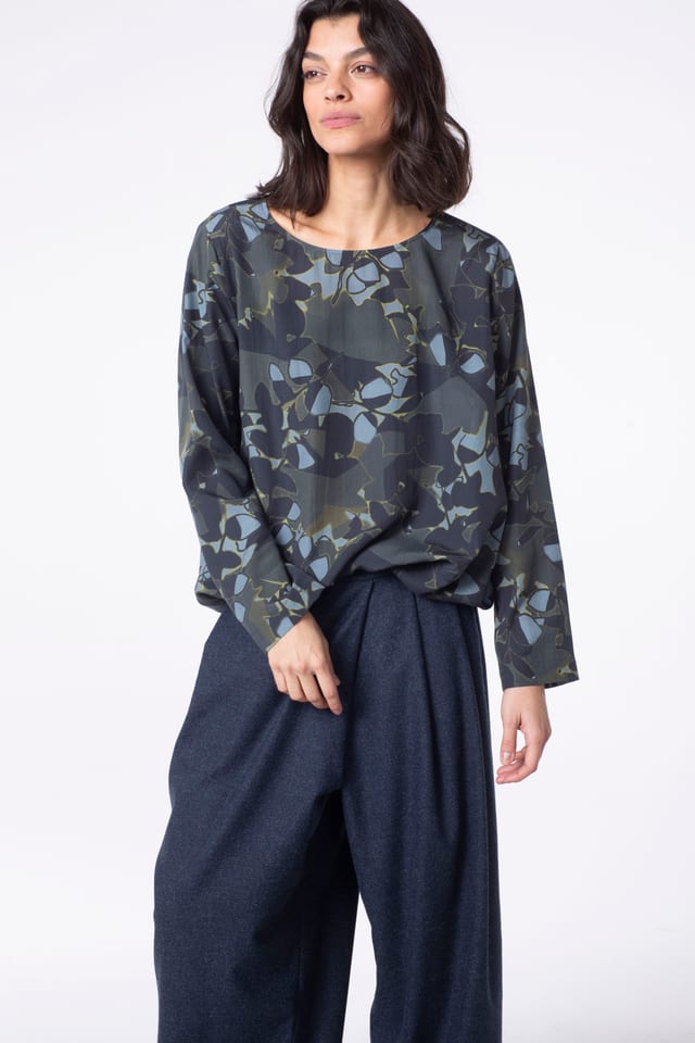 Blouse 522 - Print on pure lyocell - 490NAVY - 10250710101