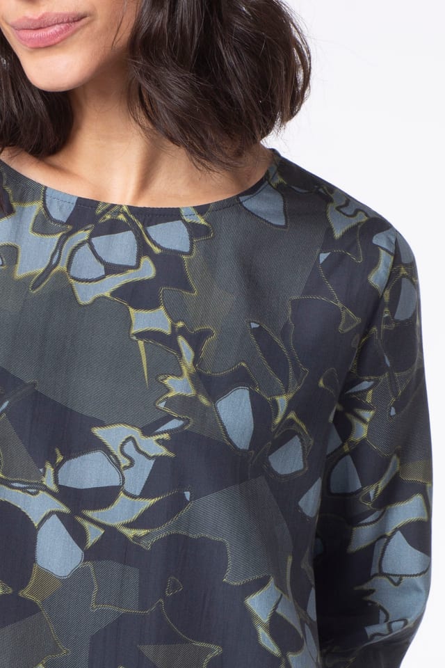 Blouse 522 - Print on pure lyocell - 490NAVY - 10250710101