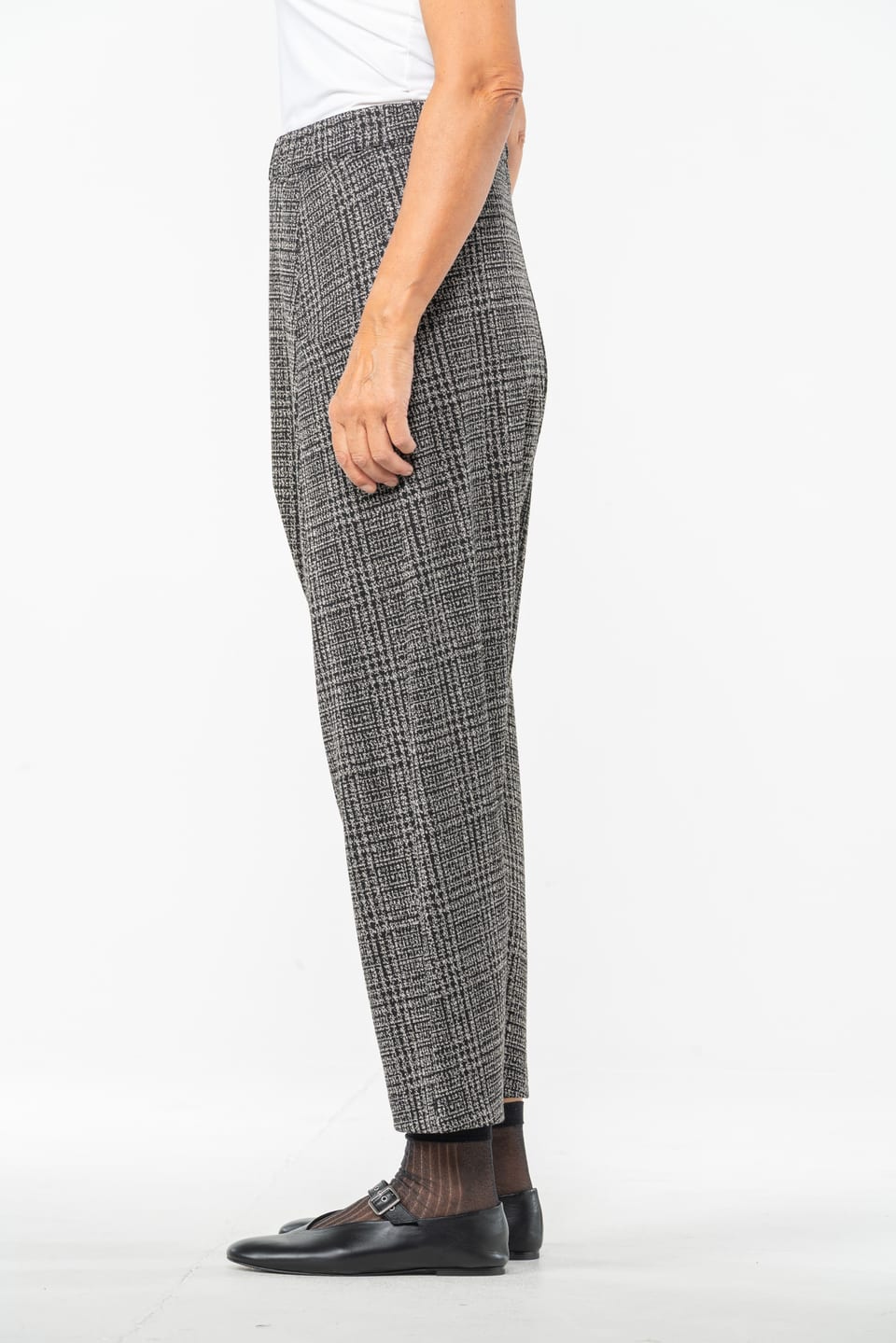 Trousers 539 - Glencheck jacquard jersey in viscose blend - 990BLACK - 10250710120