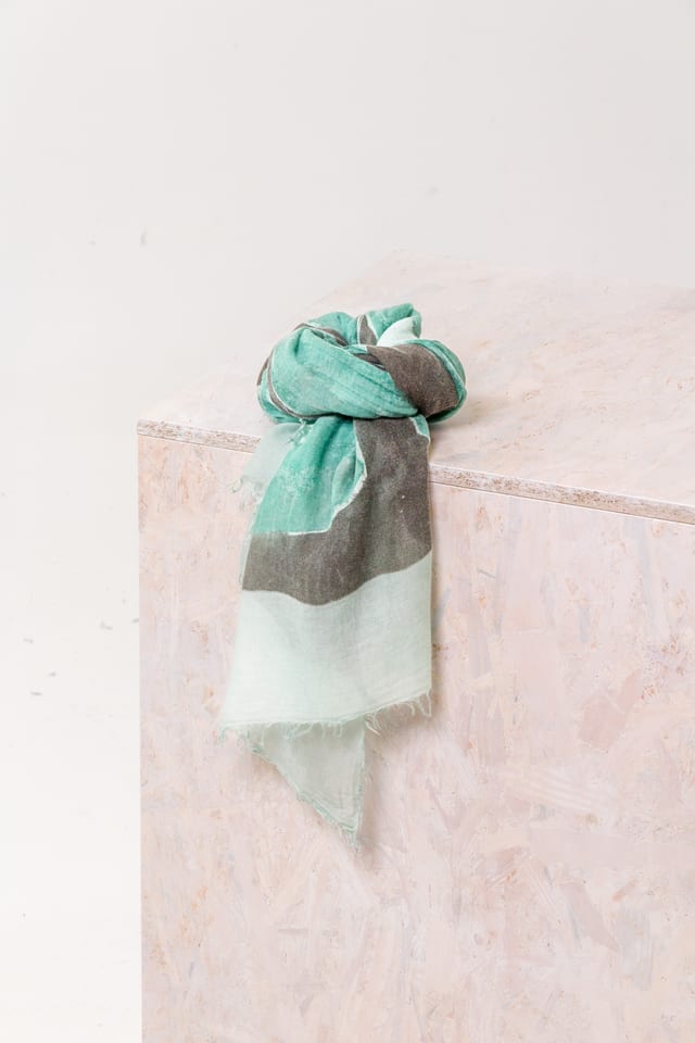 Scarf 516 - Lyocell-virgin wool blend - 680BOTTLE - 10250714016