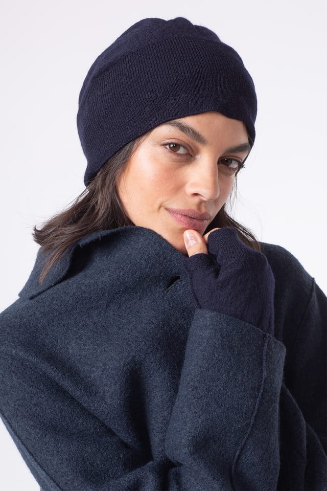 Cap 501 - 100% merino wool - 490NAVY - 10250714021