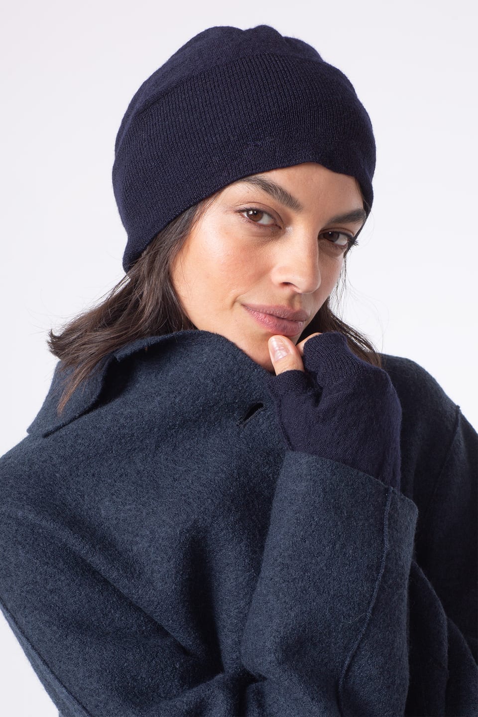 Cap 501 - 100% merino wool - 490NAVY - 10250714021