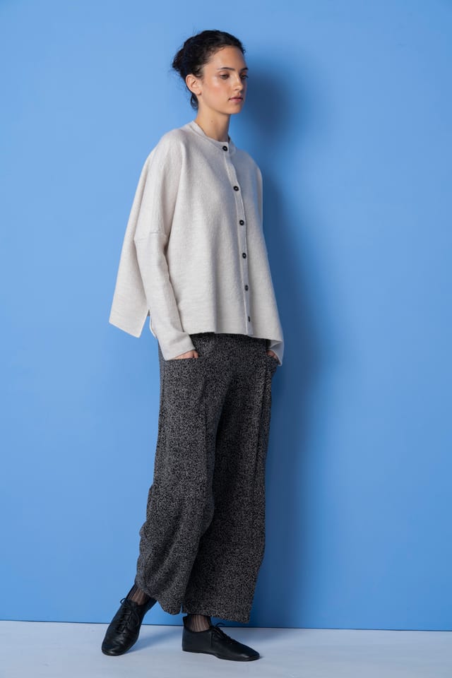 Trousers 6536 - Jacquard jersey with herringbone pattern - 990BLACK - 10260710536