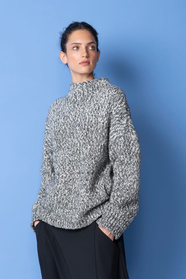 Pullover 6702 - Virgin wool alpaca blend - 990BLACK - 10260710702