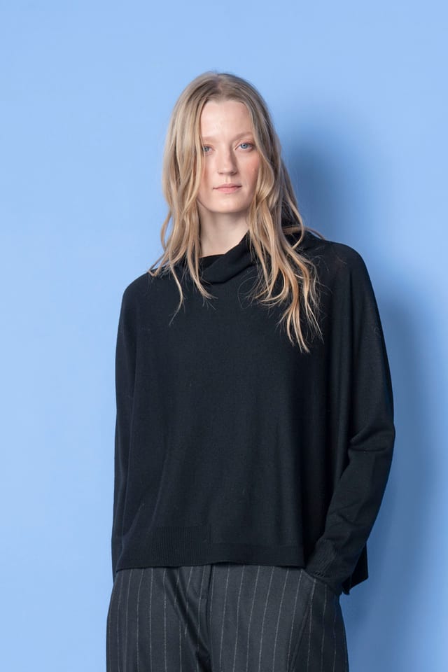 Pullover 6722 - Pure merino wool - 990BLACK - 10260710722