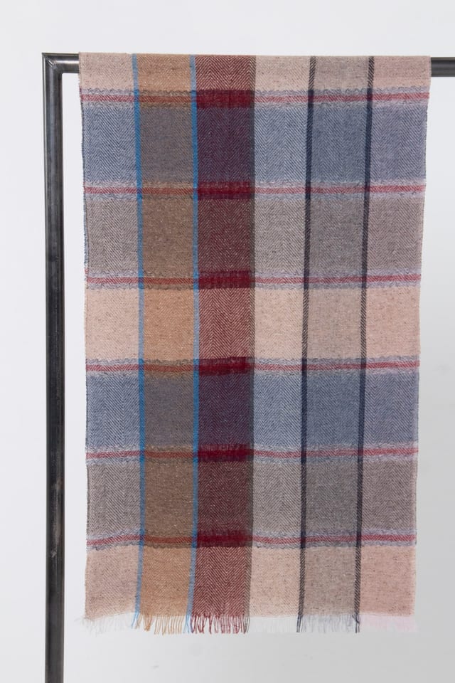 Scarf 6909 - Luxurious virgin wool blend - 360SYRAH - 10260710909