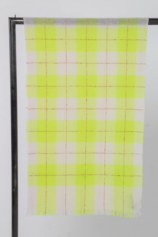 Scarf 6911 - High-quality virgin wool blend - 730NEON - 10260710911